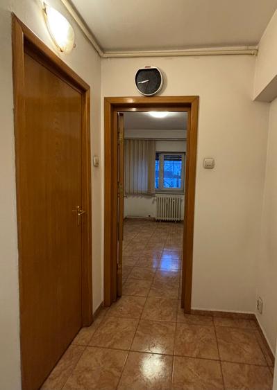 DEC EBAL,stradal ,monolit,locatie exceptionala in centrul capitalei,liber,metrou - 7