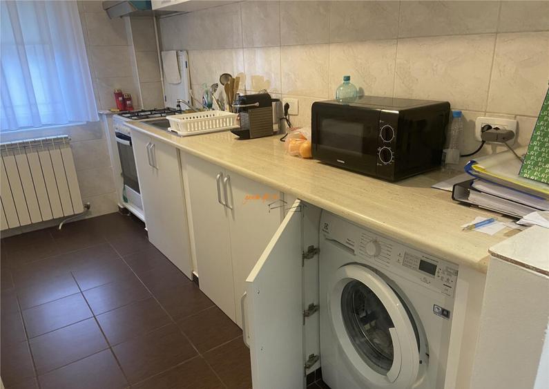 Garsoniera , zona Cartier Sud , parter , decomandata , 40mp - 3