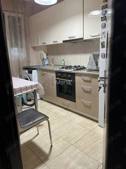 Vand apart. 2 camere in Oradea (Centrul Civic) Vand apart. 2 camere in Oradea (Centrul Civic)