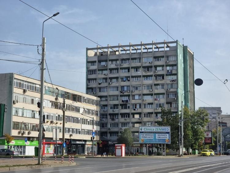 Spatiu comercial, Cantemir, vizavi de Gara Nicolina - COMISION 0% - 3