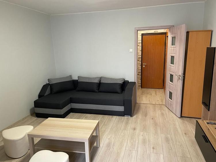 Garsoniera moderna, zona Titan - 3 min metrou, parc IOR, bloc mixt/ 32 mp - 3