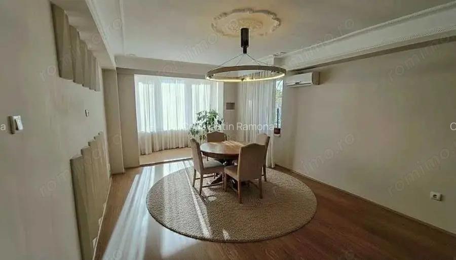 Central - Inchiriere apartament 3 camere - Str. Tudor Vladimirescu