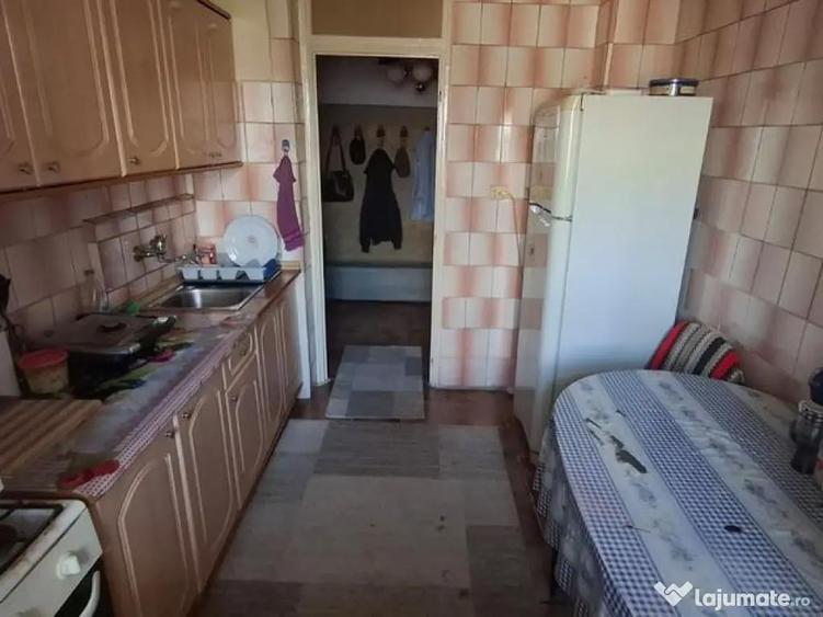 Apartament 3 camere - 15