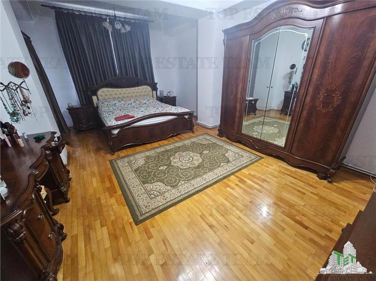 Vila spatioasa 670mp utili in zona Gorjului-Uverturii - 5