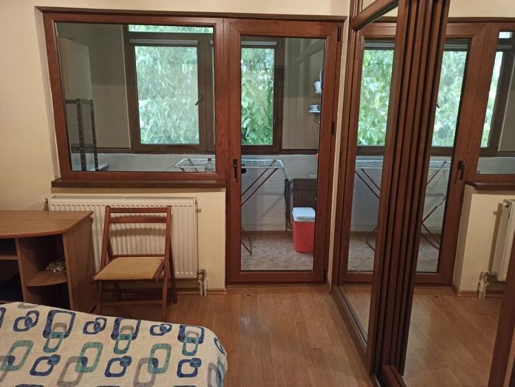 Apartament cu 3 camere de vanzare - 5