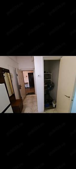 Inchiriez Vand garsoniera dubla Cina. Mobilata, frigider ?i ma?ina de salat noi. Et 9 - 5