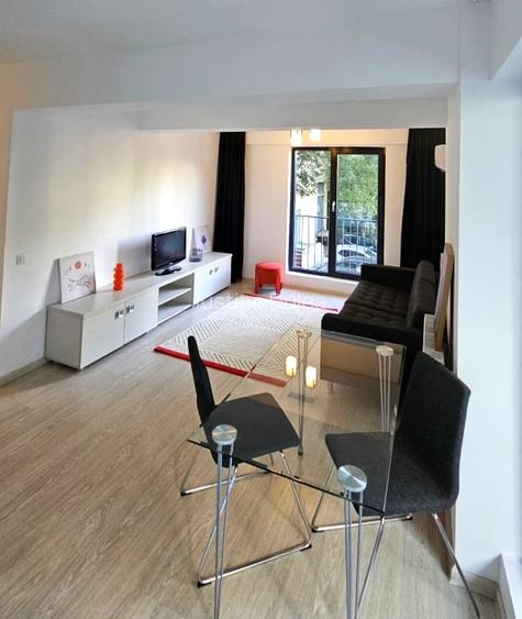 Apartament de 2 camere cu balcon si parcare - Maison, la 10 min de metrou Apartament de 2 camere cu balcon si parcare - Maison, la 10 min de metrou