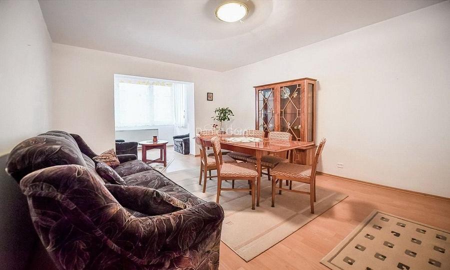 Apartament cu 2 camere decomandat, mobilat în Calea București
