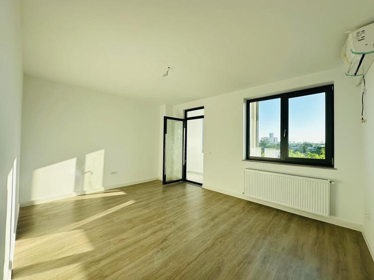 Bloc Nou /Primo/ Compozitorilor/ inel 2 - 3