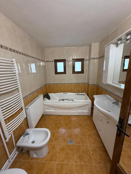 Vand casa Targoviste - 3