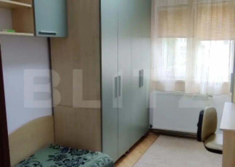 Apartament 4 camere, 80 mp, decomandat, etaj intermediar, Ma - 3