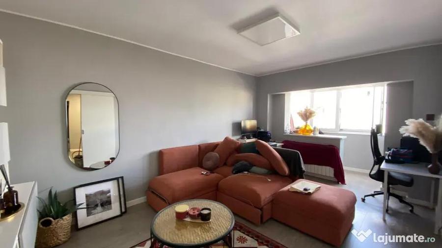 PROPRIETAR Apartament 2 camere de vanzare Banul Manta, Victoriei - 18