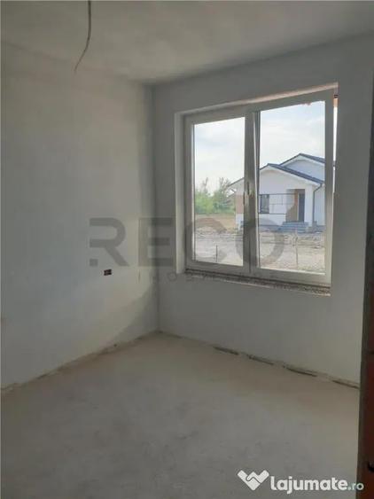 Casa noua in Cihei, aproape de centura Oradiei - 9