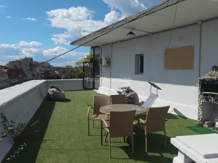 Garsoniera cu terasa