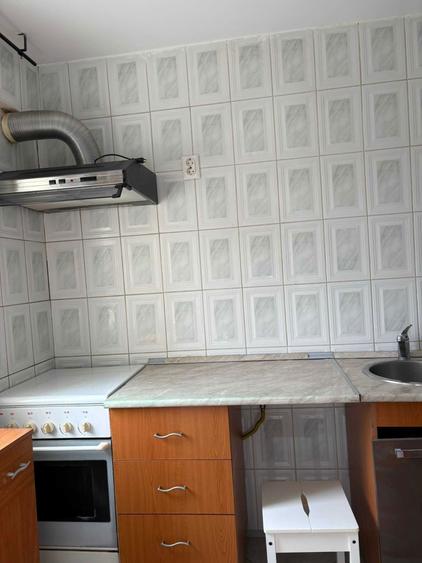 Garsoniera luminoasa si calduroasa, cartier Tei, sector 2 - 6