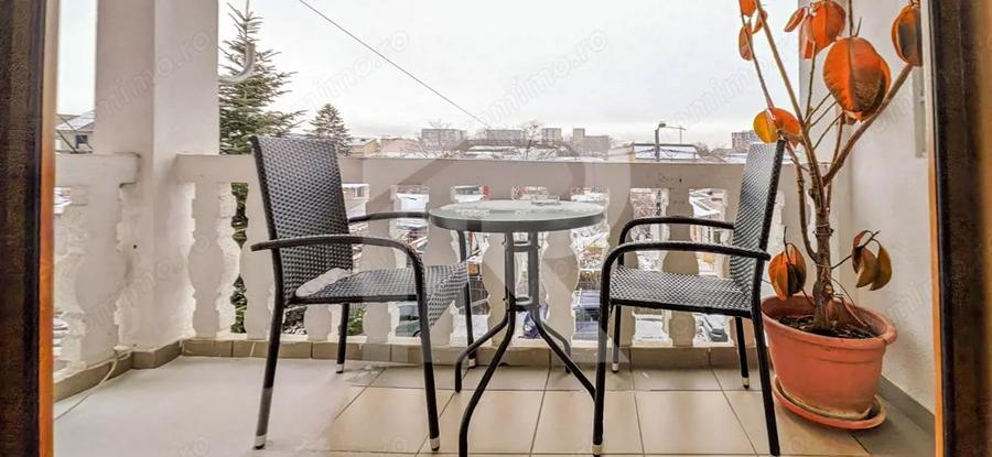 Casa 5 camere renovata 2025, curte+parcare - 12