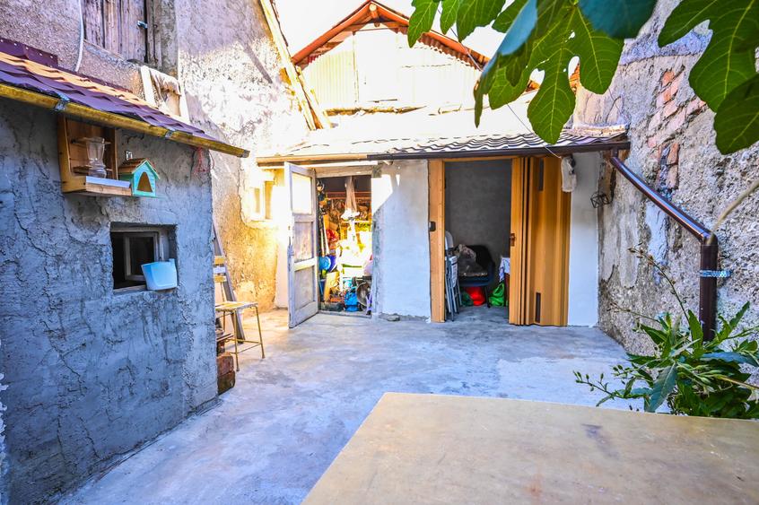 Casa de vanzare - Schei - Brasov - 14