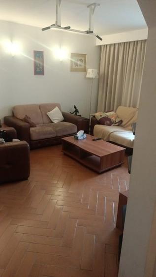 De vanzare apartament 3 camere zona Monitorul Oficial - 3
