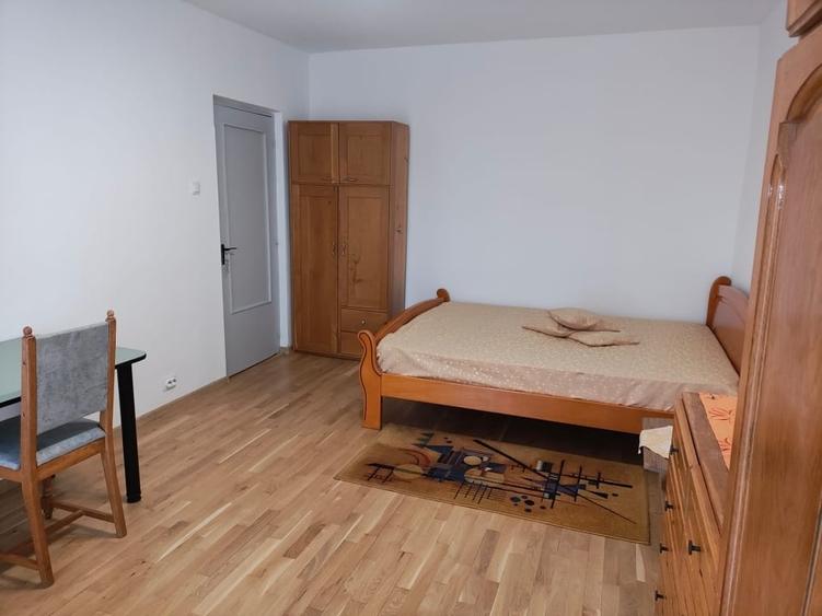 Super ofertă! Proprietar închiriez apartament 3 cam. Mănăștur - 2