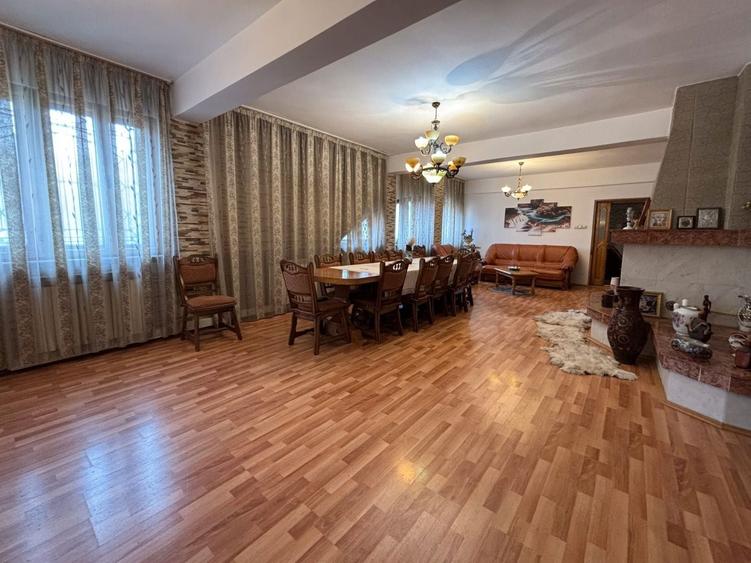 Casa/Cladire de inchiriat Bucium 630mp Central - 7