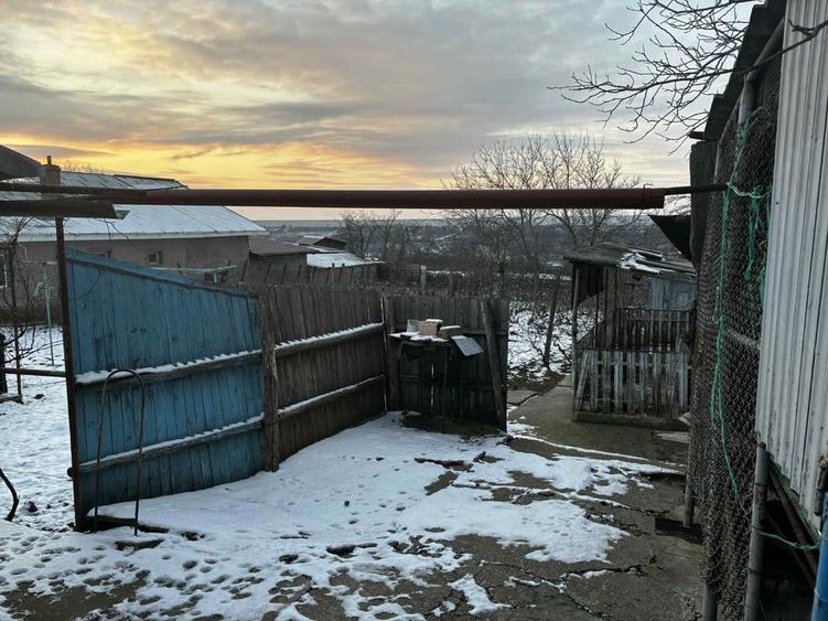 Casa batraneasca + teren Odaia Manolache - 7