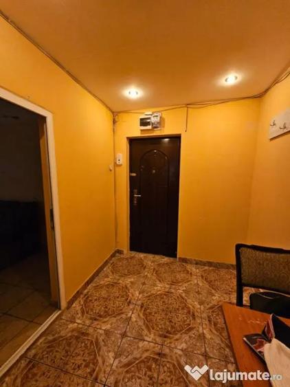 Apartament/Spatiu comercial de vanzare, situat in zona Abato - 1