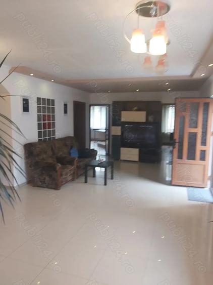 Casa de inchiriat pe Stefan cel Mare, actualmente functioneaza Agentie imobiliara, pe termen lung. - 4
