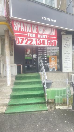 Inchiriez spatiu - 1