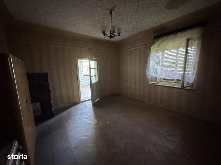 Casă cu 3 camere în Rușeni