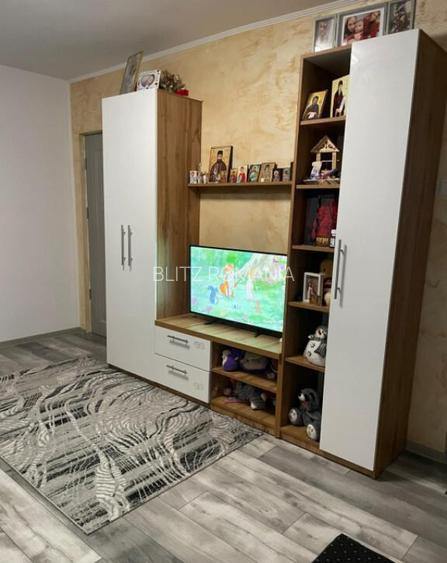 Apartament mobilat zona Valea Rosie, etajul 1 Apartament mobilat zona Valea Rosie, etajul 1