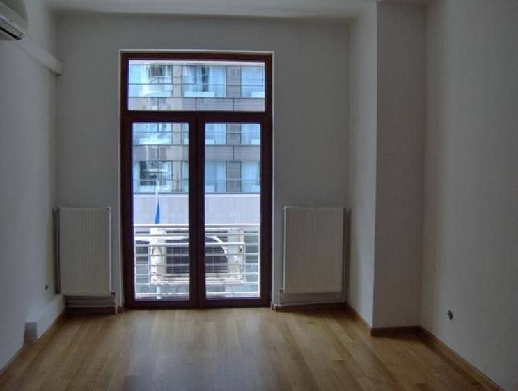 De Inchiriat Apartament 6 camere, C. Victoriei - Sala Palatului sect 1 - 4