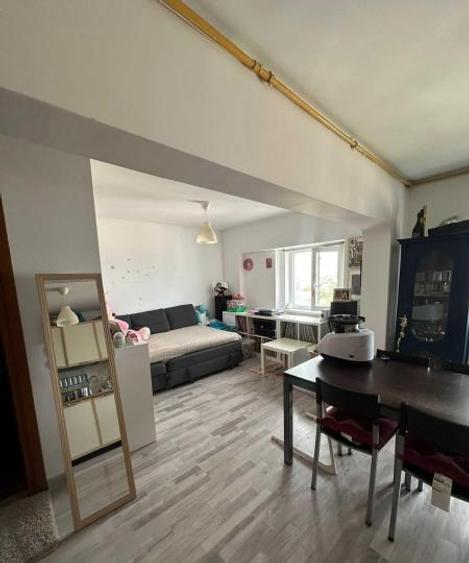 Apartament 2 camere decomandate zona Faleza Nord - 1