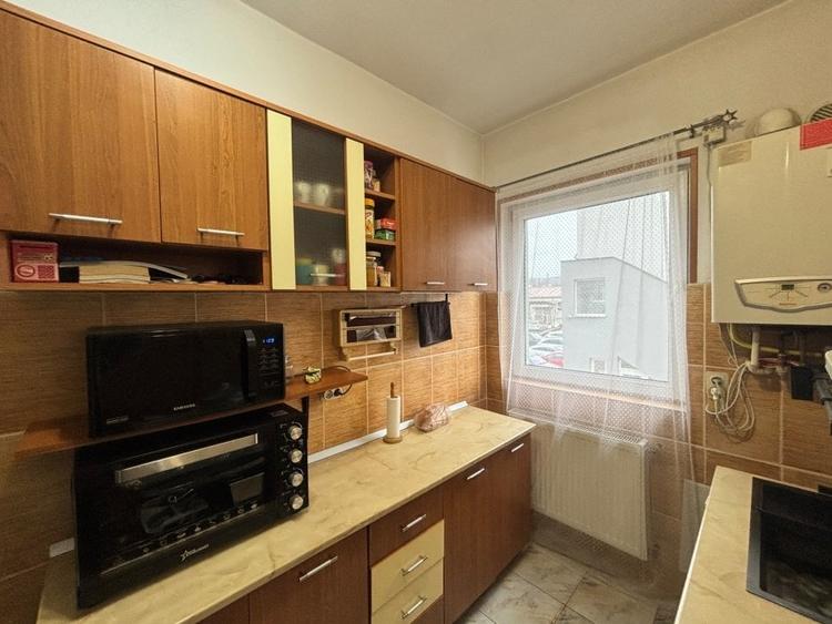 Apartament 2 camere, str. Victoriei - zona Pronto - 5