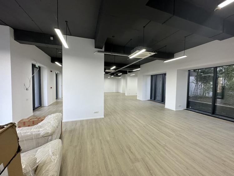 Spatiu comercial Cortina Academy - 8