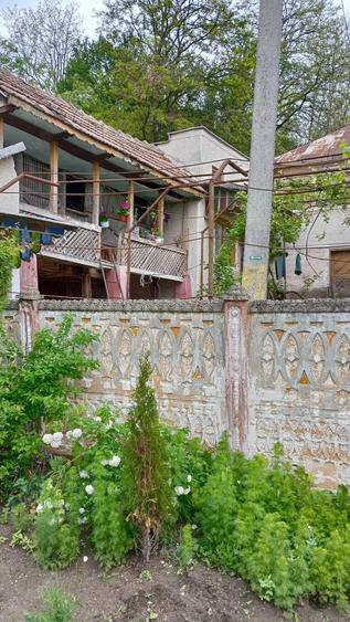 Casa Comuna Valea Mare, Jud Valcea - 1