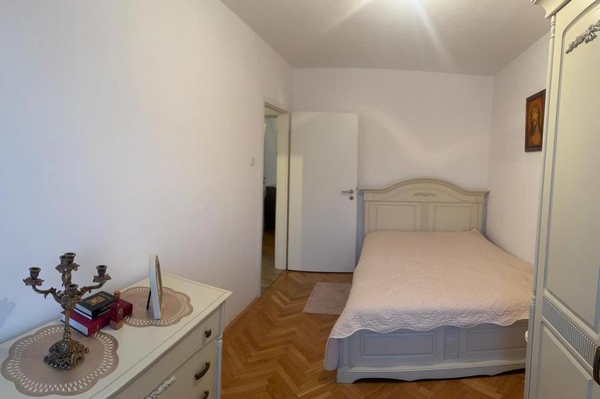 Apartament 2 camere, zona 15 Noiembrie, pret promotional - 5