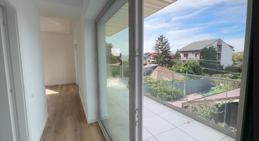 Penthouse, Damaroaia - 4