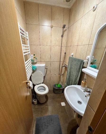 VAND garsoniera renovata pretabila birou zona Vasile Aaron - 2