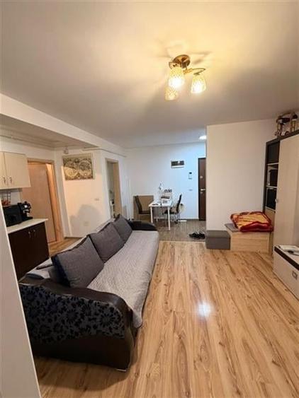 Apartament de vanzare, cu 2 camere, intermediar, zona Tractorul,anul 2018 - 4