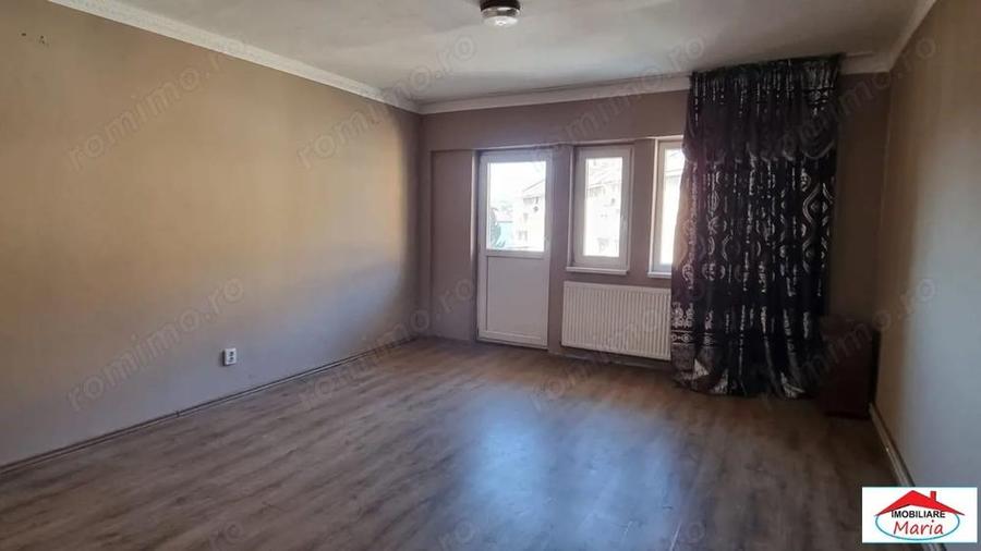 Apartament 2 camere decomandate etaj 3 semicentral - 1