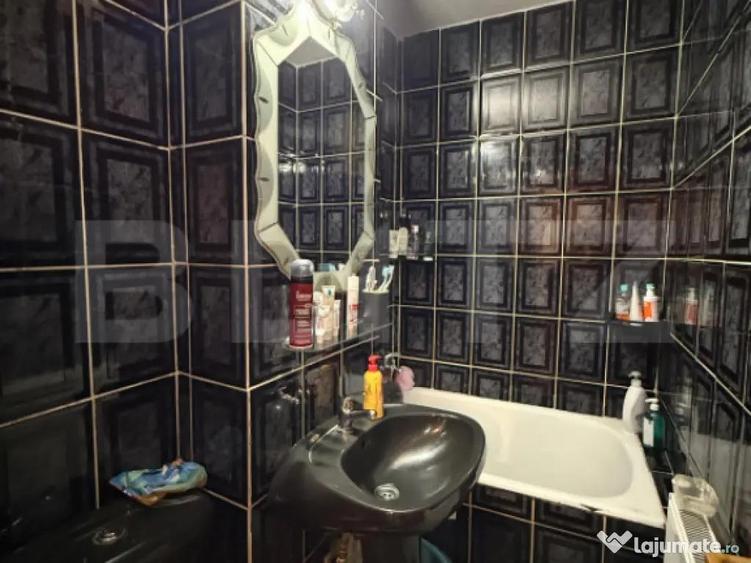 Apartament cu 3 camere, etajul 1, zona-Comuna din Paris - 7