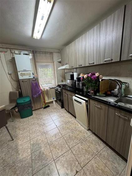Apartament 4 camere Hol H Bld. Brancoveanu, - 1