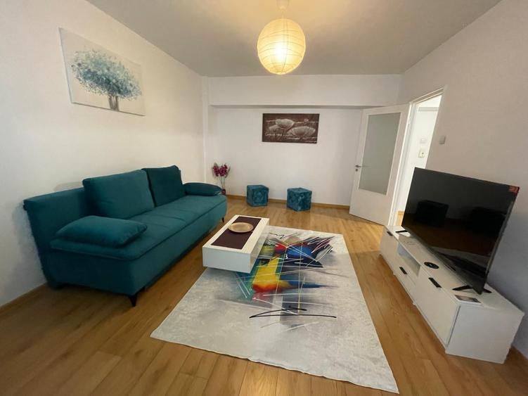 Dorobanti - Capitale - 2 camere de inchiriat- balcon 16 mp - 8