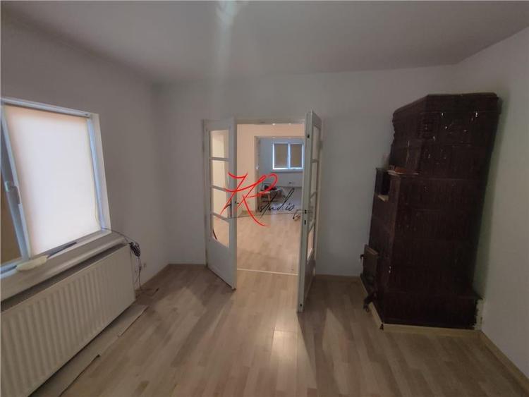 Colentina, vanzare casa batraneasca si teren - 10