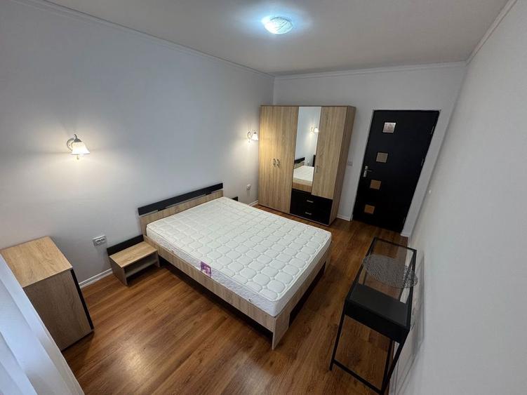 Inchiriez apartament 47mp. cu parcare - 4