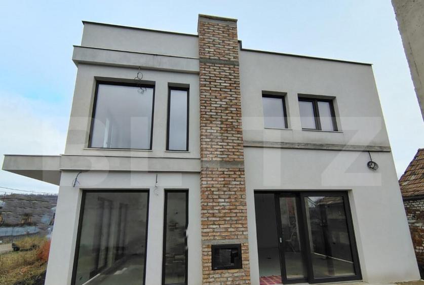 Casa individuala semifinisata 190 mp, teren 382 mp, proximit - 12