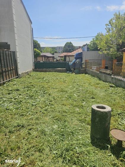 CASA DEMOLABILA PE TEREN 267 mp - INEL II - 3