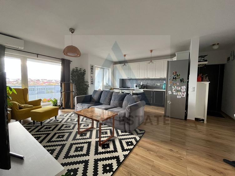 Apartament premium 3 camere semi-central cu lift in Kogalniceanu - 1