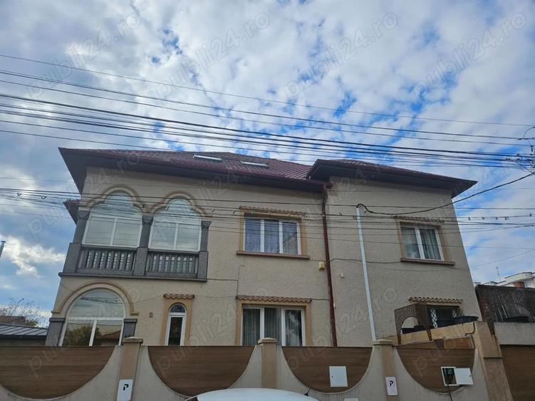 De inchiriat Cladire reprezentativa, pretabila pentru gradini?a, clinica, birouri sau scoala. - 5