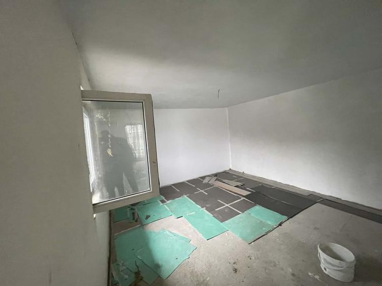 Casa de vanzare 250mp 12m deschidere - 4